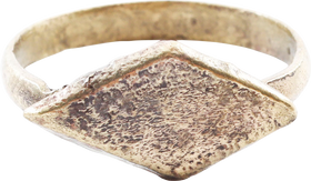 MEDIEVAL EUROPEAN RING 9TH-11TH CENTURY AD, SIZE 9 ½