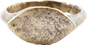 ROMAN RING IMPERIAL PERIOD 2ND-4TH CENTURY AD, SIZE 5 ½