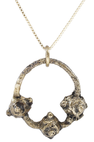 BYZANTINE WOMAN’S EARRING C.600-900 AD