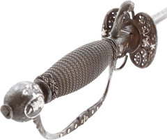 RARE EUROPEAN SILVER-ENCRUSTED TRANSITIONAL RAPIER FOR A BOY, C.1680-1700 - Fagan Arms
