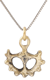 FINE AND RARE ROMAN MYSTICAL PENDANT NECKLACE, C.100-350 AD