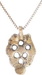 SCANDINAVIAN WOMAN'S PENDANT NECKLACE, C.1300-1600 - Fagan Arms