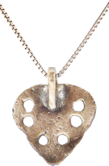 18TH CENTURY SCANDINAVIAN LADY'S PENDANT NECKLACE - Fagan Arms