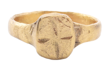 EUROPEAN CHRISTIAN RING, 1400-1600, SIZE 9 ¾