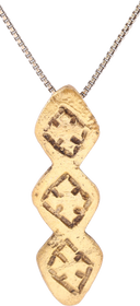 FINE ROMAN LEGIONARY’S SWORD BELT MOUNT NECKLACE MID-LATE 4TH CENTURY AD