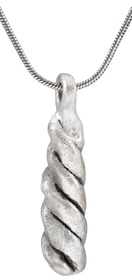 VIKING WARRIOR’S BRACELET PENDANT NECKLACE, 850-1050 AD