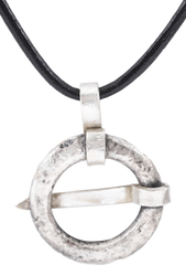 VIKING PROTECTIVE BROOCH, 850-1050 AD - Fagan Arms