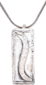 ROMAN LEGIONARY’S SWORD BELT MOUNT NECKLACE, EARLY-MID 4TH CENTURY AD