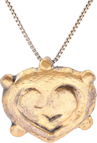 RARE ANCIENT VIKING HEART PENDANT NECKLACE, C.850-1050 AD
