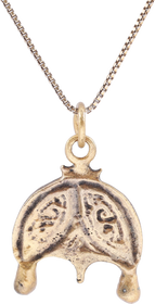 FINE VIKING LUNAR PENDANT NECKLACE, 10TH-11TH CENTURY AD