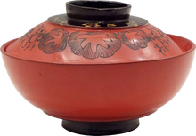 JAPANESE LACQUERED COVERED BOWL MEIJI PERIOD, 1867-1912