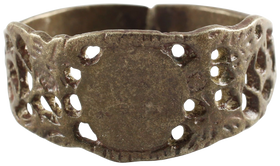 EASTERN EUROPEAN MAN’S WEDDING RING SIZE 13