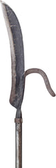 A 17th CENTURY GERMAN OR SWISS WAR SCYTHE. - Fagan Arms