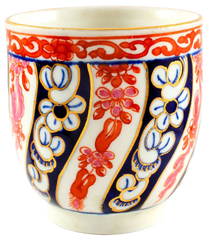 WORCESTER TEA CUP, C.1770-75 - Fagan Arms