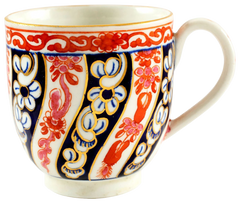 WORCESTER TEA CUP, C.1770-75 - Fagan Arms