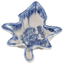 PORCELAIN PICKLE DISH C.1765