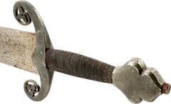ANTIQUE OR VINTAGE COPY OF A SPANISH BROADSWORD OF 1550 - Fagan Arms