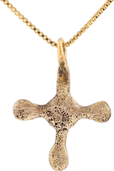 EUROPEAN CONVERT’S CROSS NECKLACE, 9th-10th CENTURY - Fagan Arms