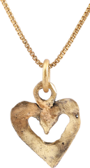 RARE VIKING HEART PENDANT NECKLACE, C.950-1050 AD - Fagan Arms
