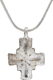 CHARMING EUROPEAN PILGRIM'S OR CRUSADER’S CROSS