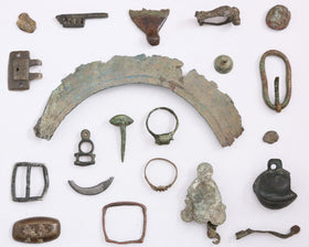 ANCIENT ARTIFACT LOT
