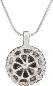 ROMAN WHEEL OF FORTUNE AMULET NECKLACE, 5TH-7TH CENTURY AD