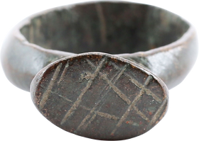 FINE ROMAN SIGNET RING, 3TH-6TH C. AD, SIZE 3 ¼