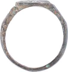 EUROPEAN MAN’S RING, 15TH-17TH CENTURY AD, SIZE 9 - Fagan Arms