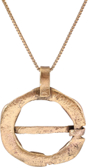 VIKING PROTECTIVE BROOCH NECKLACE, 10th CENTURY AD - Fagan Arms