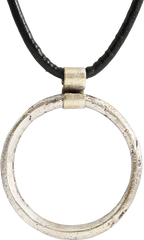 CELTIC PROSPERITY RING NECKLACE, C.400-100 BC - Fagan Arms