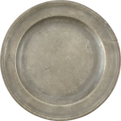 18TH CENTURY PEWTER PLATE - Fagan Arms
