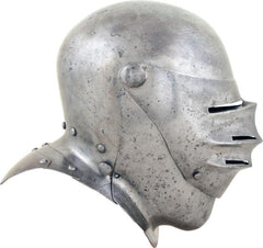 A RARE AND IMPORTANT GERMAN CLOSE HELMET C.1505-10 - Fagan Arms