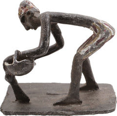 AFRICAN DAHOMEY FIGURE OF A FARMER PLANTING - Fagan Arms