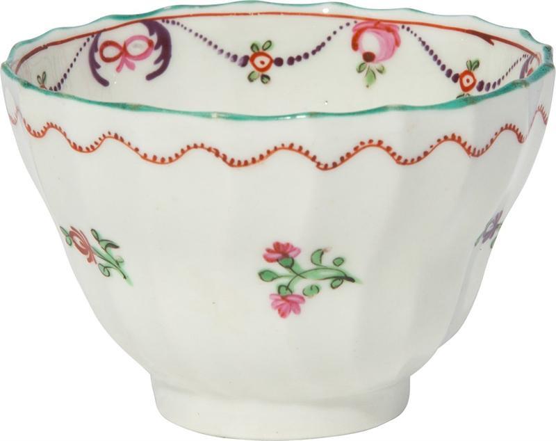 English Export Tea Bowl - Product
