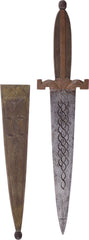 FINE AND RARE TUAREG BELT DAGGER - Fagan Arms