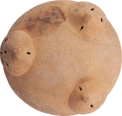 PRE-COLUMBIAN TRIPOD VESSEL - Fagan Arms