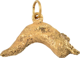 ROMAN GILT DOLPHIN PENDANT C.100-300 AD