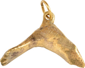 ROMAN GILT DOLPHIN PENDANT C.100-300 AD