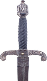 VICTORIAN COPY OF A 16TH CENTURY HAND AND A HALF BROADSWORD
